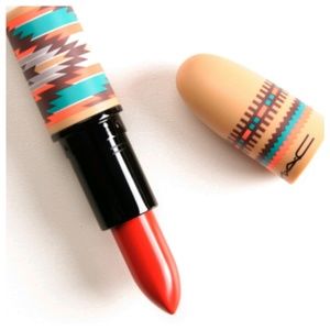 MAC VIBE TRIBE Painted Sunset Lipstick